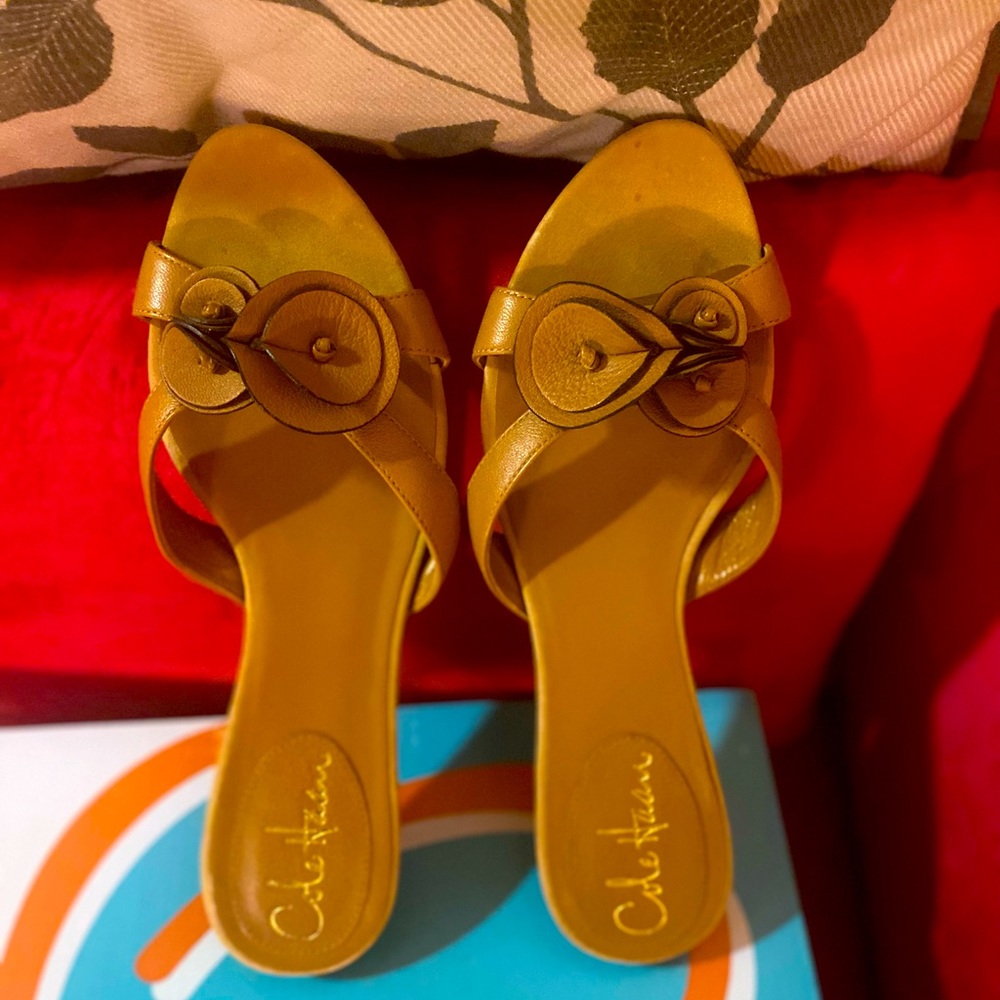 Cole Haan natural color slip on sandals
